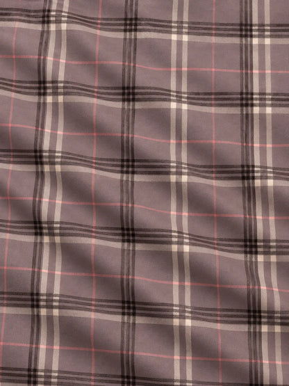 Golf-Pullover in Mauve mit Karomuster und kurzem Reißverschluss