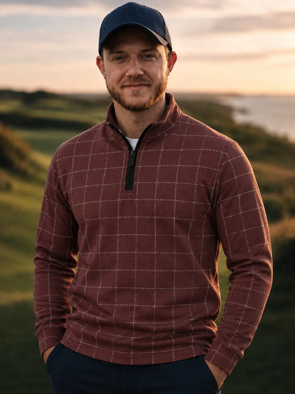 Golf-Pullover aus Funktionsmaterial in Burgunderrot mit gesticktem Fensterkaromuster und Viertelreißverschluss