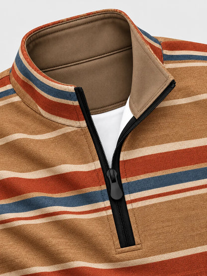 Golf-Pullover aus Funktionsmaterial in Kamelbraun mit mehrfarbigem Retro-Streifenmuster und Viertelreißverschluss