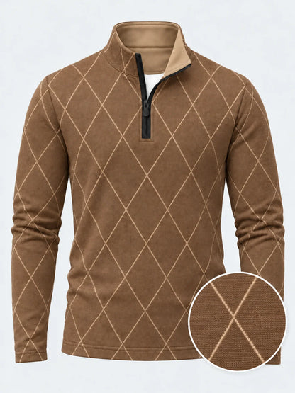 Golfpullover mit Argyle-Rautenmuster in Kamelbraun, Funktionsmaterial und Viertelreißverschluss