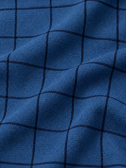 Golfpullover mit Fensterkaro-Muster in Stahlblau, Funktionsmaterial und Viertelreißverschluss