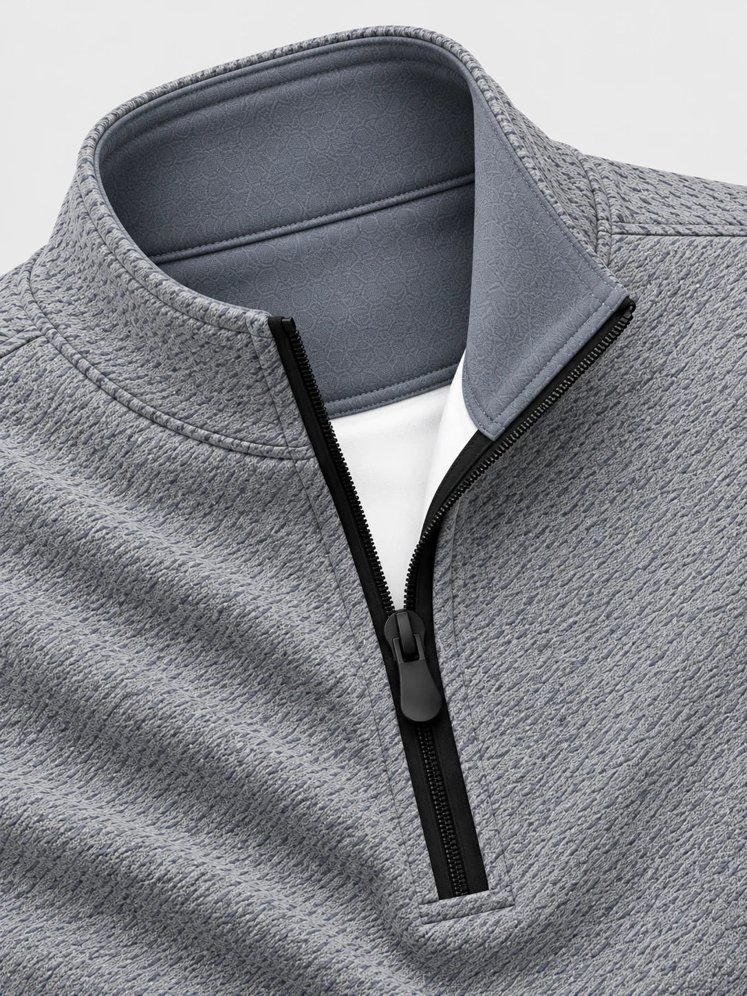 Golf-Pullover mit Viertelreißverschluss und diagonaler Struktur in Hellgrau