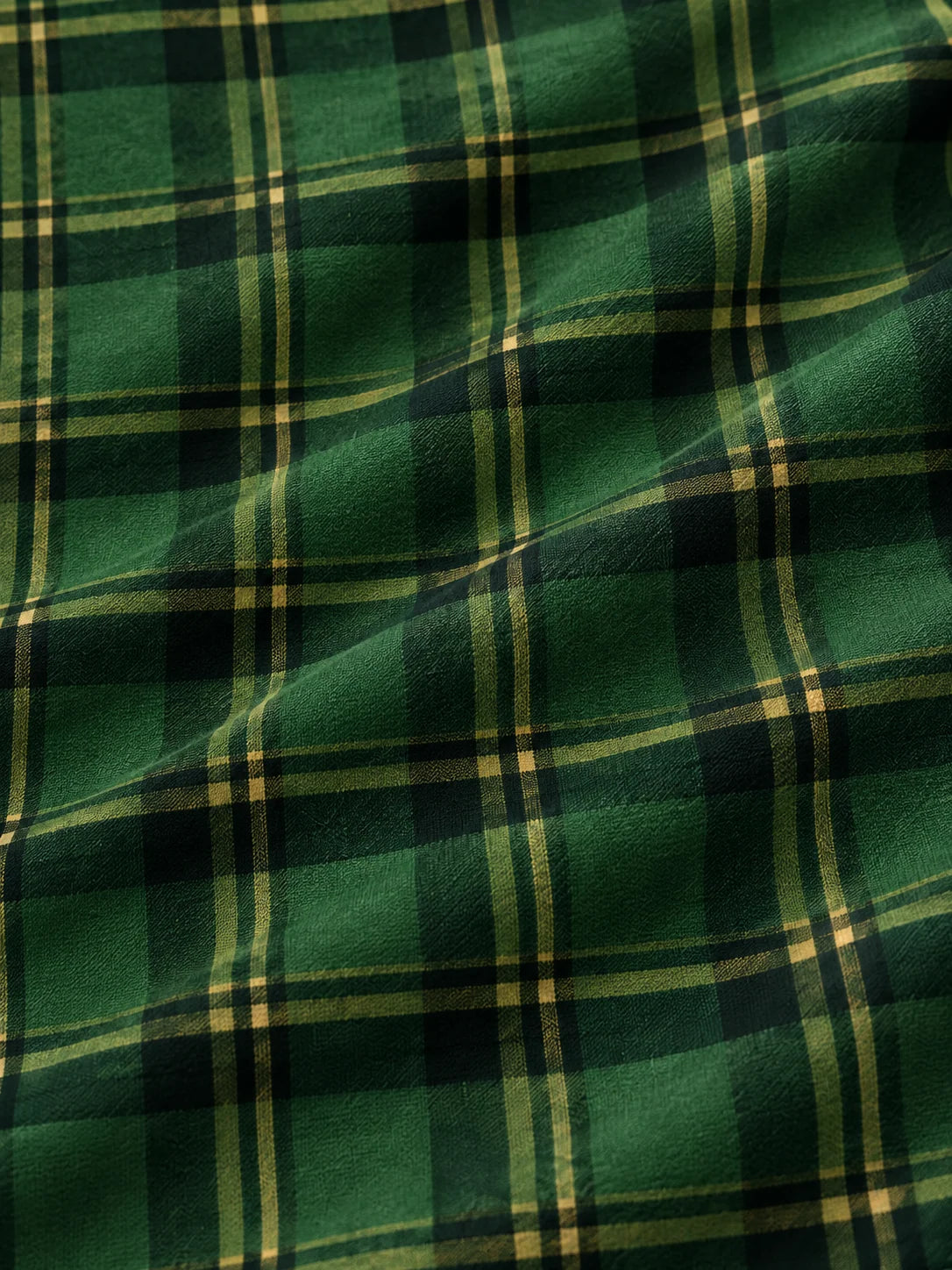 Waldgrüner Golf-Pullover mit Tartan-Karomuster und Viertelreißverschluss – Performance-Style