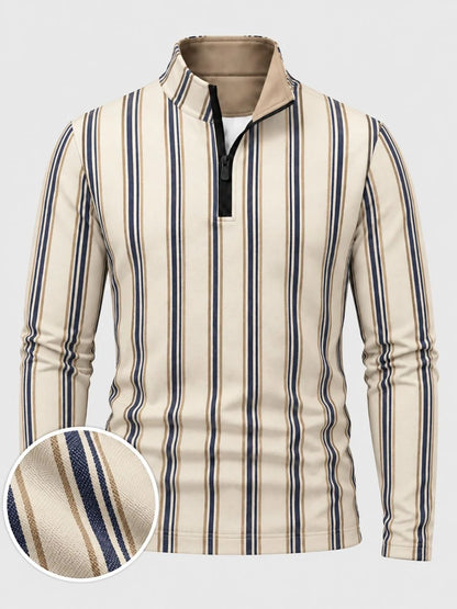 Cremefarbener Golfpullover für Herren mit marineblauem Längsstreifenmuster und Viertelreißverschluss