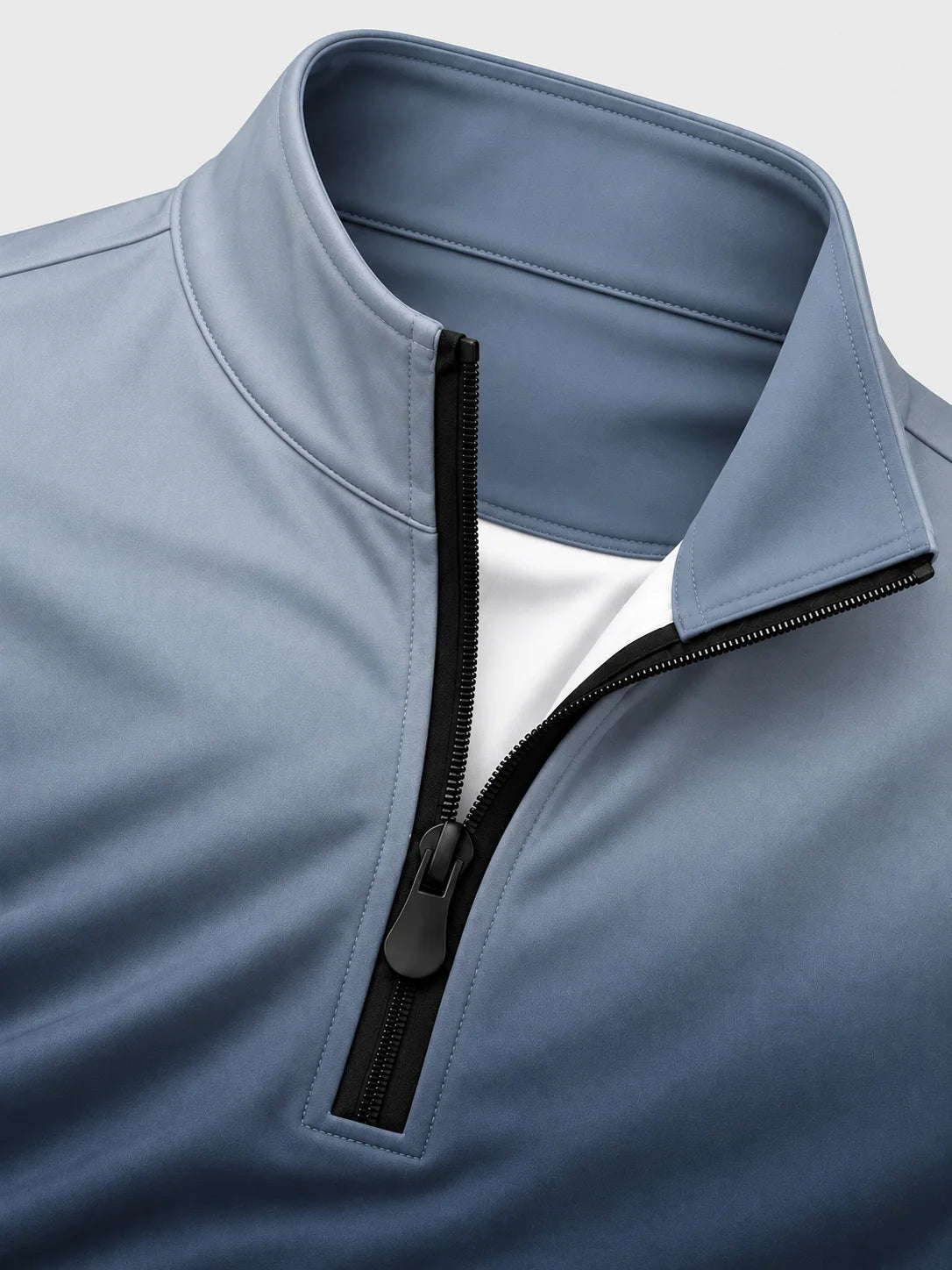 Golfpullover in Schiefergrau mit Ombre-Farbverlauf und Viertelreißverschluss