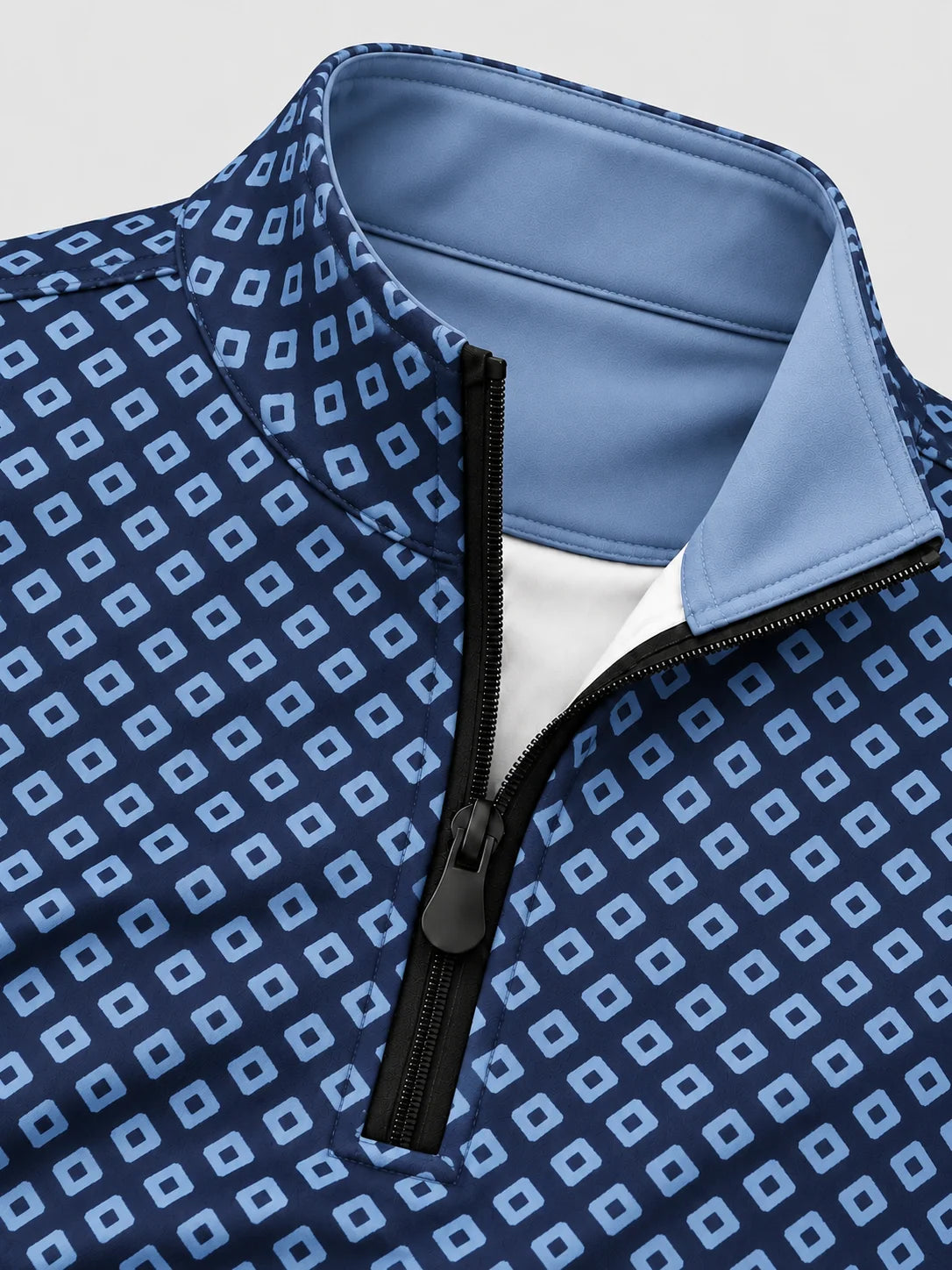 Navyblauer Performance-Pullover mit Rautenmuster und kurzem Reißverschluss