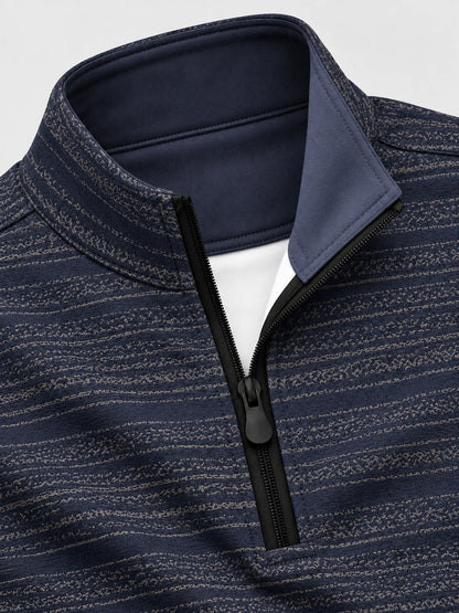 Navyblauer Performance-Pullover mit geometrischem Streifenmuster und kurzem Reißverschluss